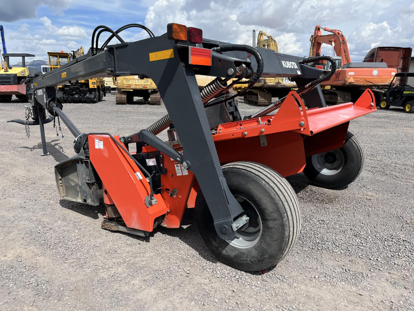 ./imagenes/INVOICE/2019/18266/DESVARADORA KUBOTA DMC8032R (9).JPG